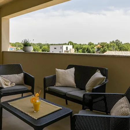 Amoroso By Casa de hóspedes 4*