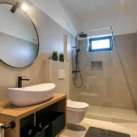 Pensjonat Amoroso By 4*