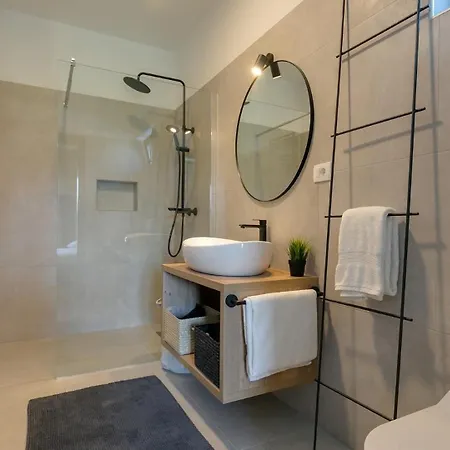 Amoroso By Pensjonat Nova Vas (Porec)